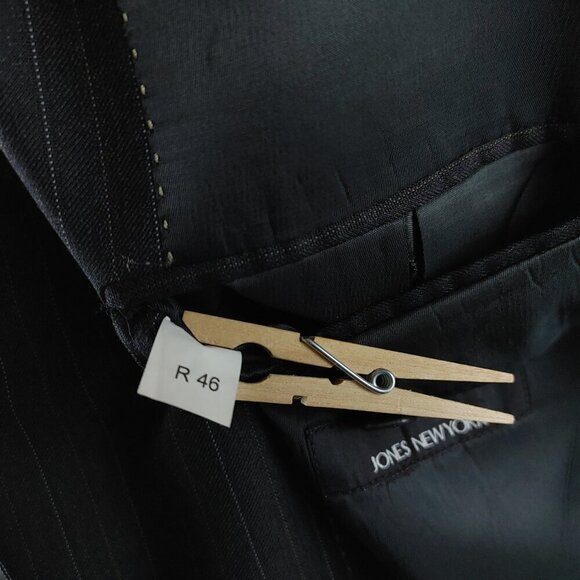 Jones New York 46R Wool 3 Button Charcoal Striped 2pc Suit 36x25 Pleated - Picture 8 of 16